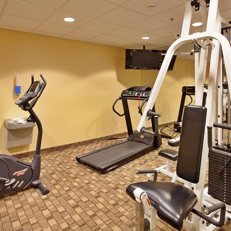 Holiday Inn Express Hotel & Suites Wichita Airport By Ihg المظهر الخارجي الصورة