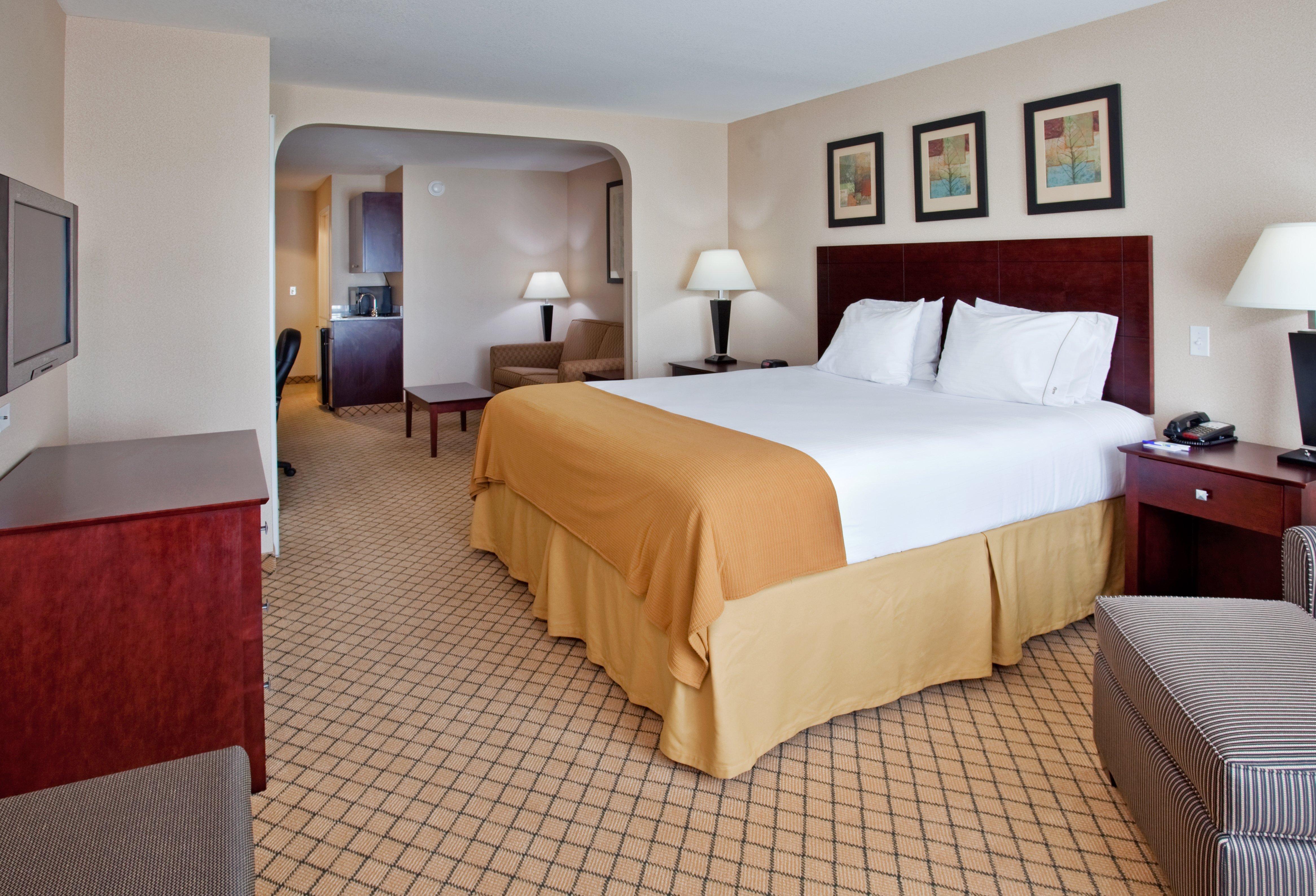 Holiday Inn Express Hotel & Suites Wichita Airport, An Ihg Hotel المظهر الخارجي الصورة